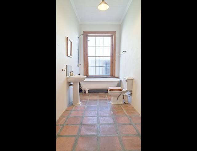 3 bed property to rent in RONDEBOSCH